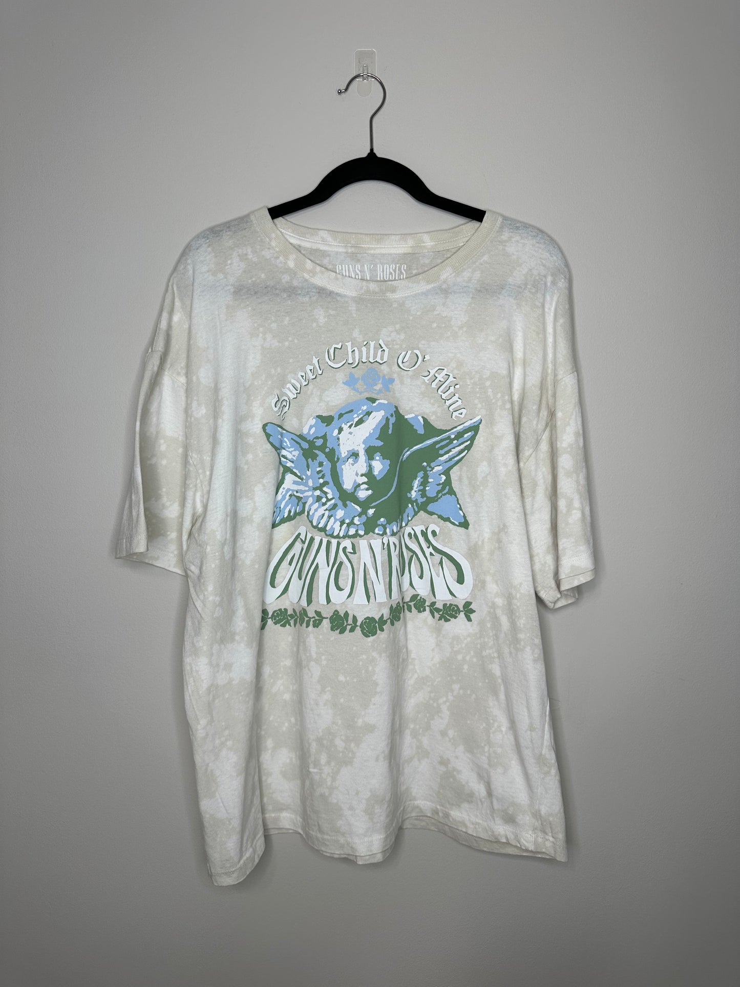 X-Large Guns & Roses, Upcycled, Bleached T-Shirt